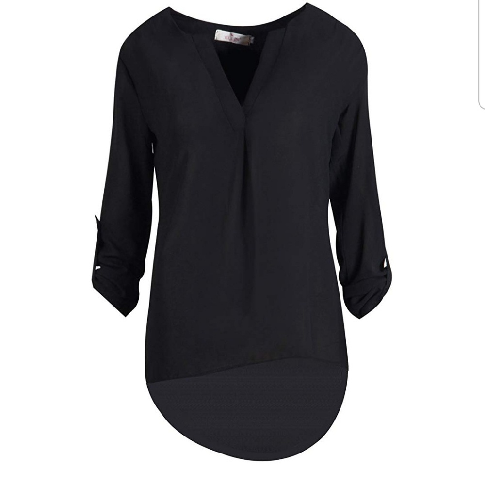 Womens black top size Large /XL new tags 40$